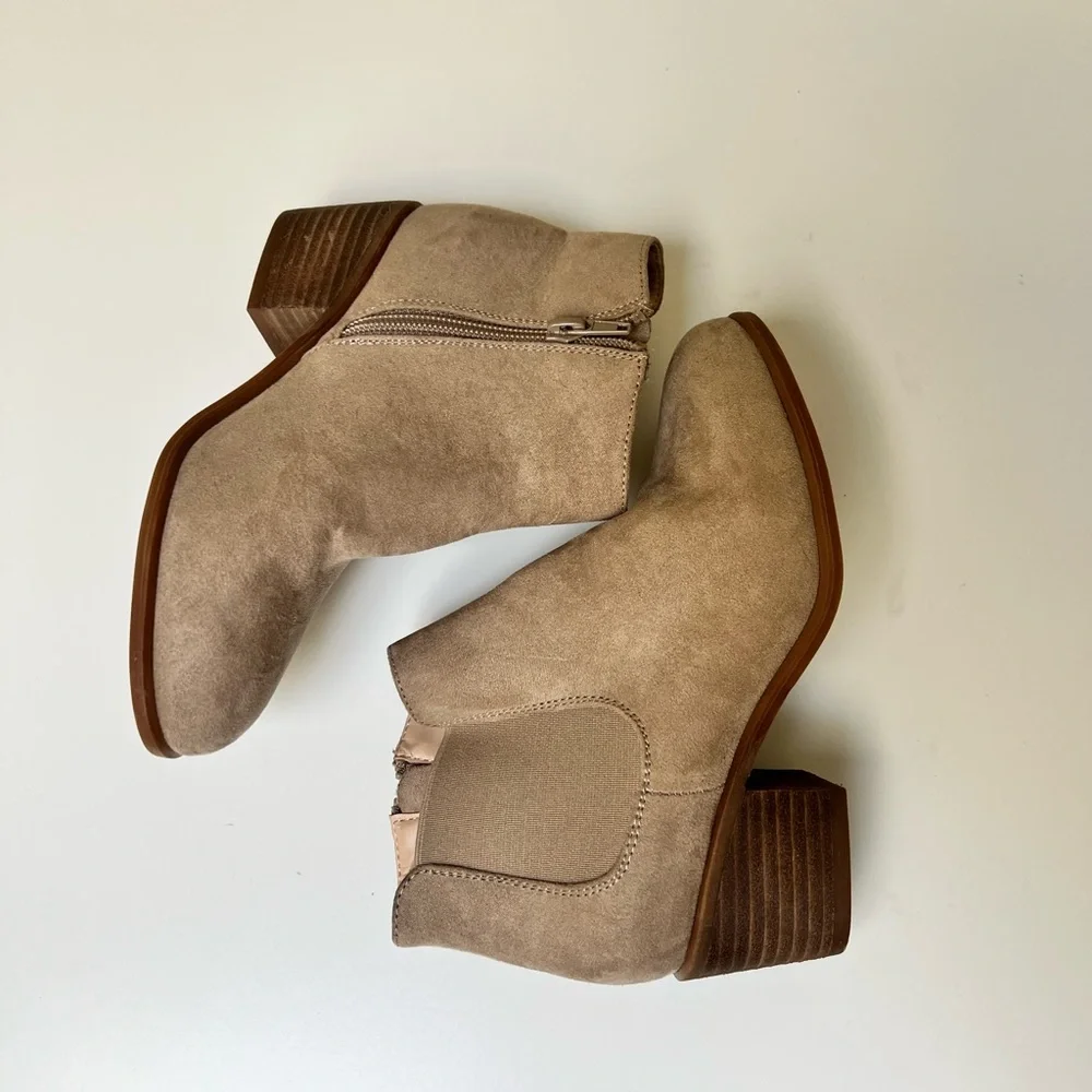 Treasure & Bond Taupe Ankle Booties Veronica‎ Youth Size 1